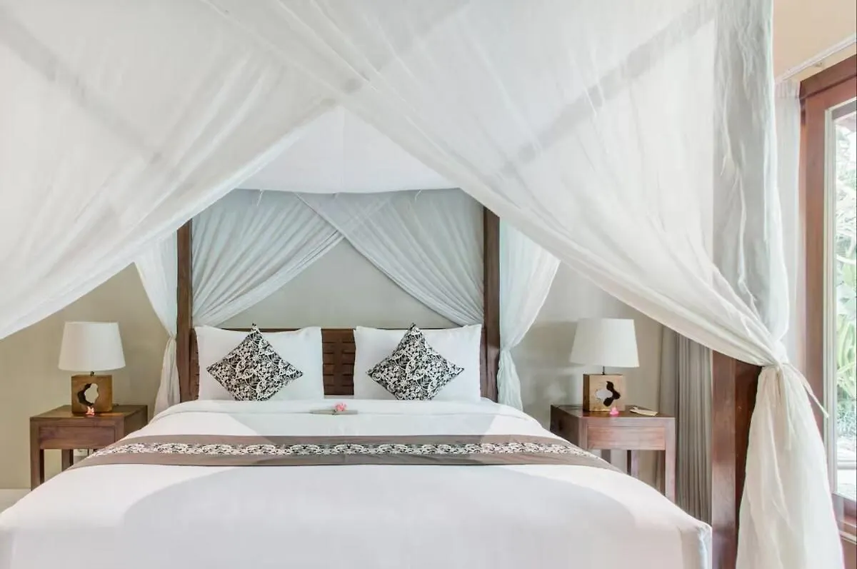 The Clovewood Villa Seminyak