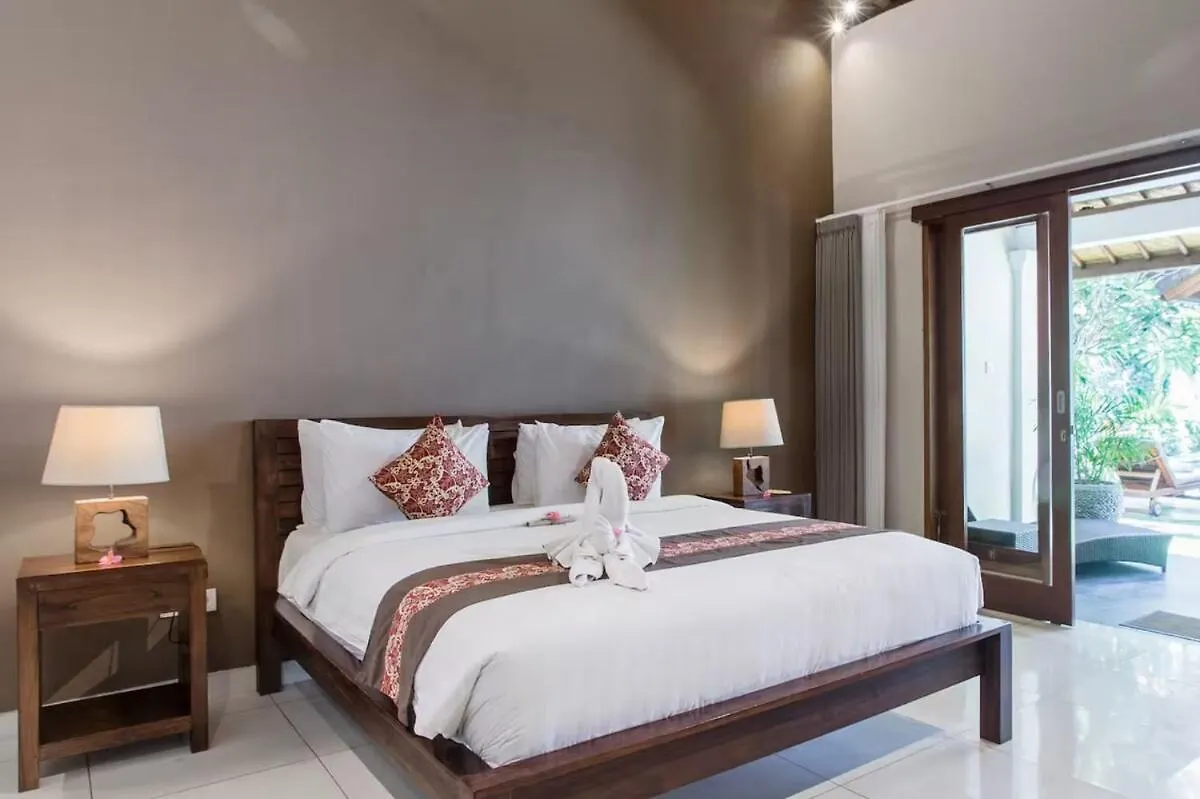 The Clovewood Villa Seminyak