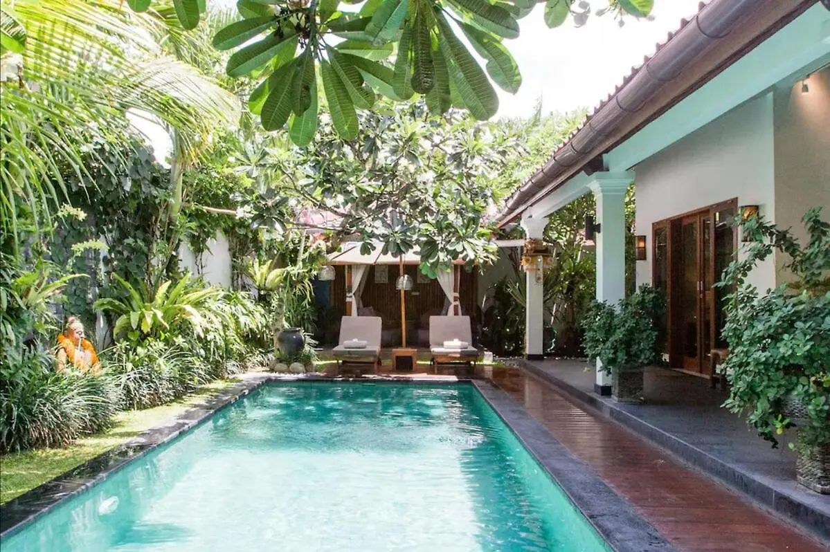 The Clovewood Villa Seminyak