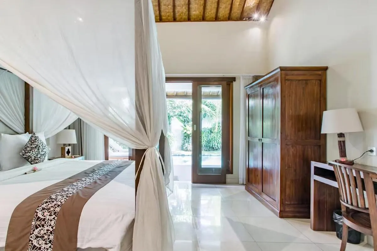 The Clovewood Villa Seminyak