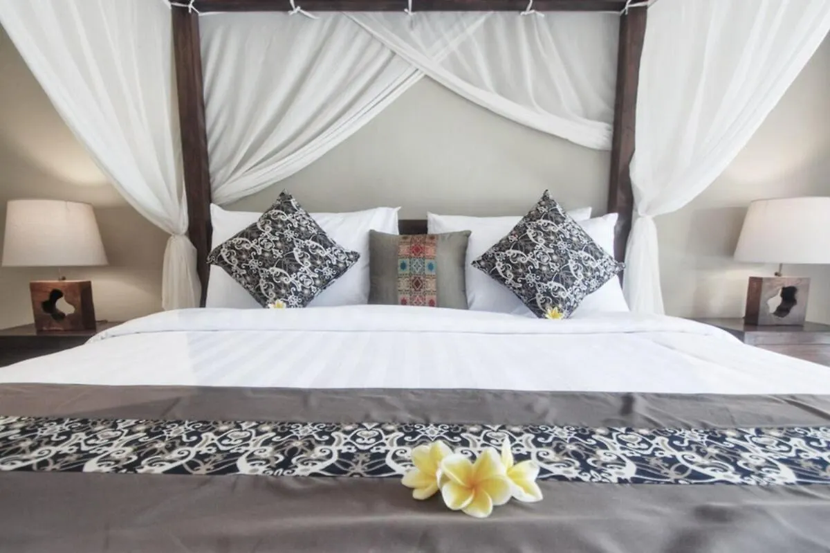 The Clovewood Villa Seminyak